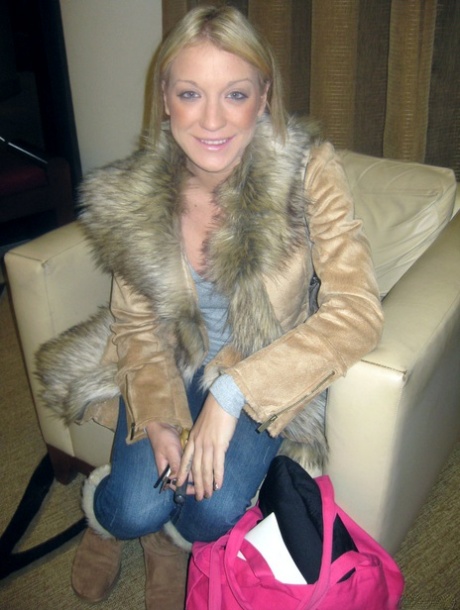 Порнозвезда Алексис Техас встречается с другими порнозвездами на XXX-конференции картинка 15