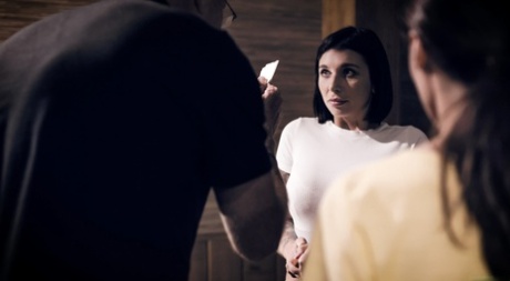 СВЯТОТАТСТВЕННАЯ история АЙВИ ЛЕБЕЛЬ, которая мстит Факультету Деспотизма картинка 2