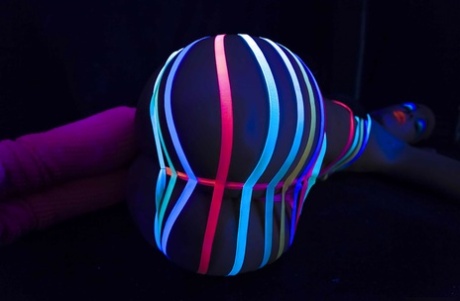 Потрясающая фетиш-сцена с похотливой леди по имени Джада Стивенс картинка 4