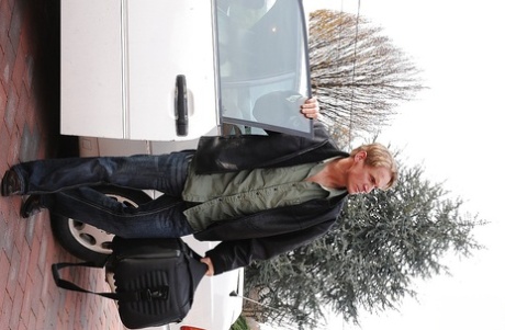 Похотливая Лиза Дель Сьерра с большими сиськами наслаждается большим твердым членом в своей заднице картинка 3