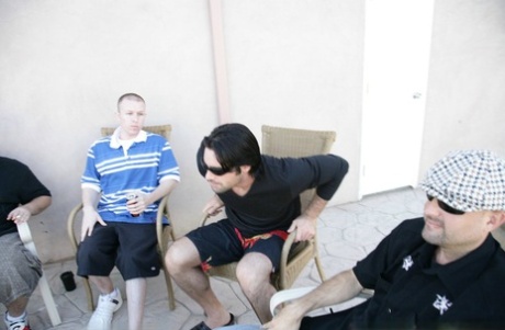 Ришель Райан, Брианна Лав и Алексис Техас получают огромный твердый член картинка 4