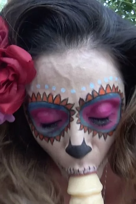 Да, это часть 2 Дня дилдо, нет, не День дилдо